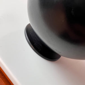 Kugelaschenbecher schwarz Chrom von Quist