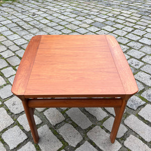 Couchtisch Modell Borneo Teak von Sven Ellekaer für Komfort