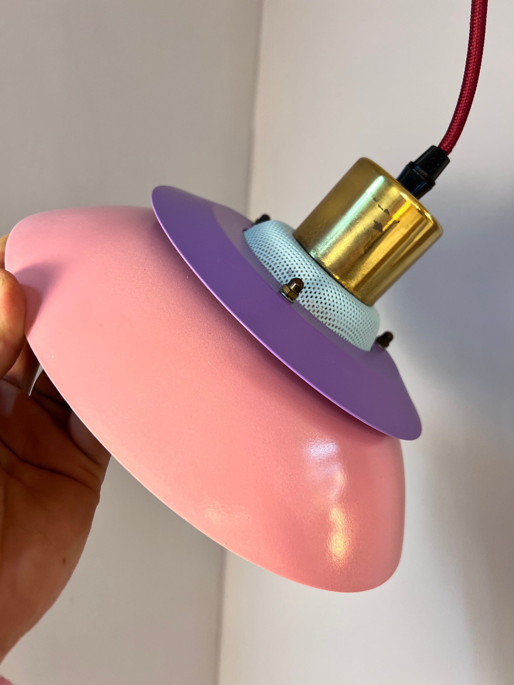 Lamellenlampe neu lackiert mint rosa lila aus Dänemark
