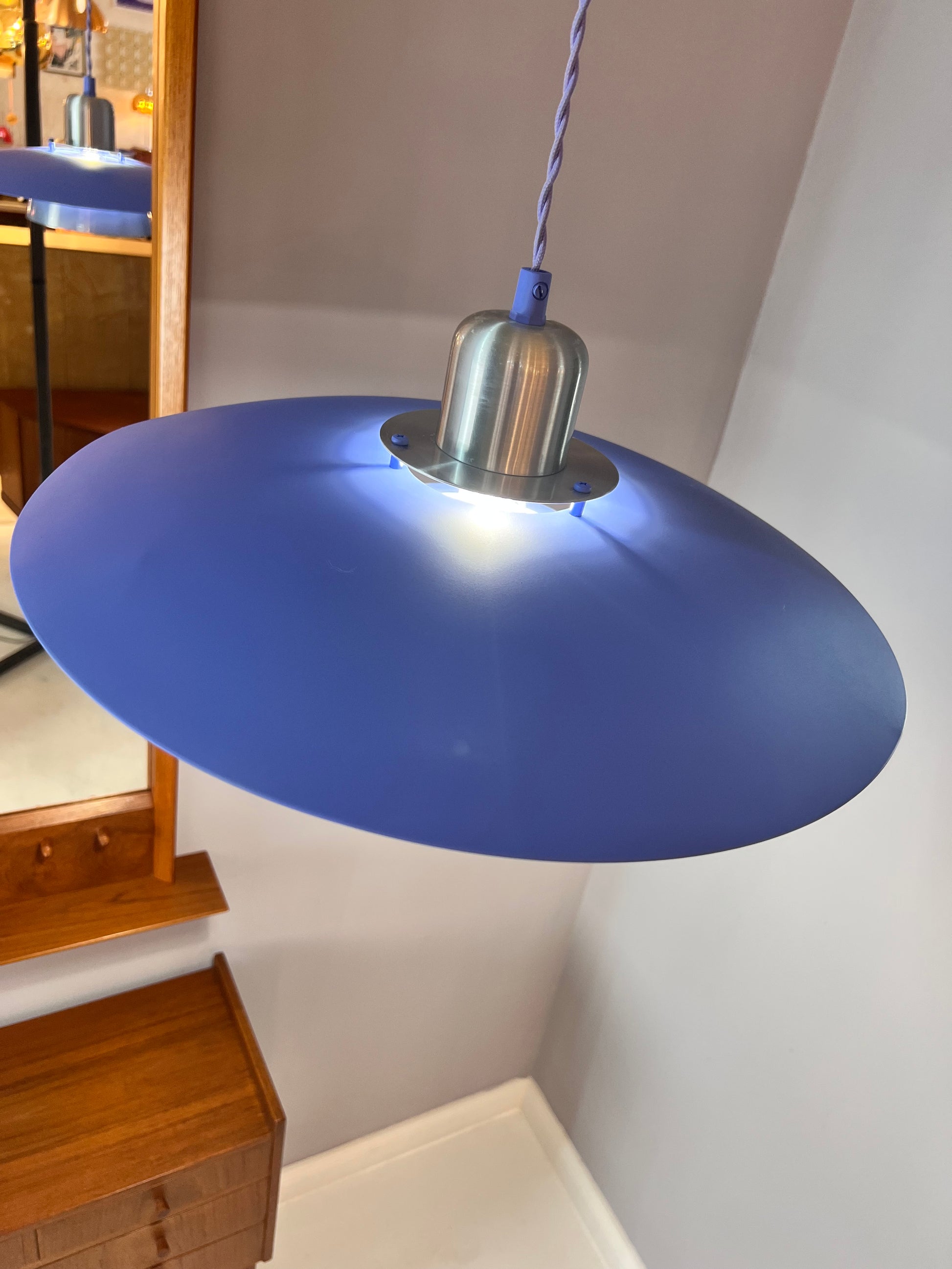 Lamellenlampe neu lackiert Dänemark
