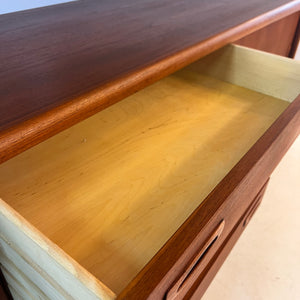 Sideboard Teak von H.P. Hansen