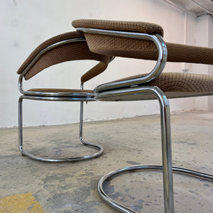 Freischwinger beige Chrom von Giotto Stoppino - mit kleinen Gebrauchsspuren