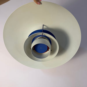 Lamellenlampe PH5 weiß von Poul Henningsen für Louis Poulsen