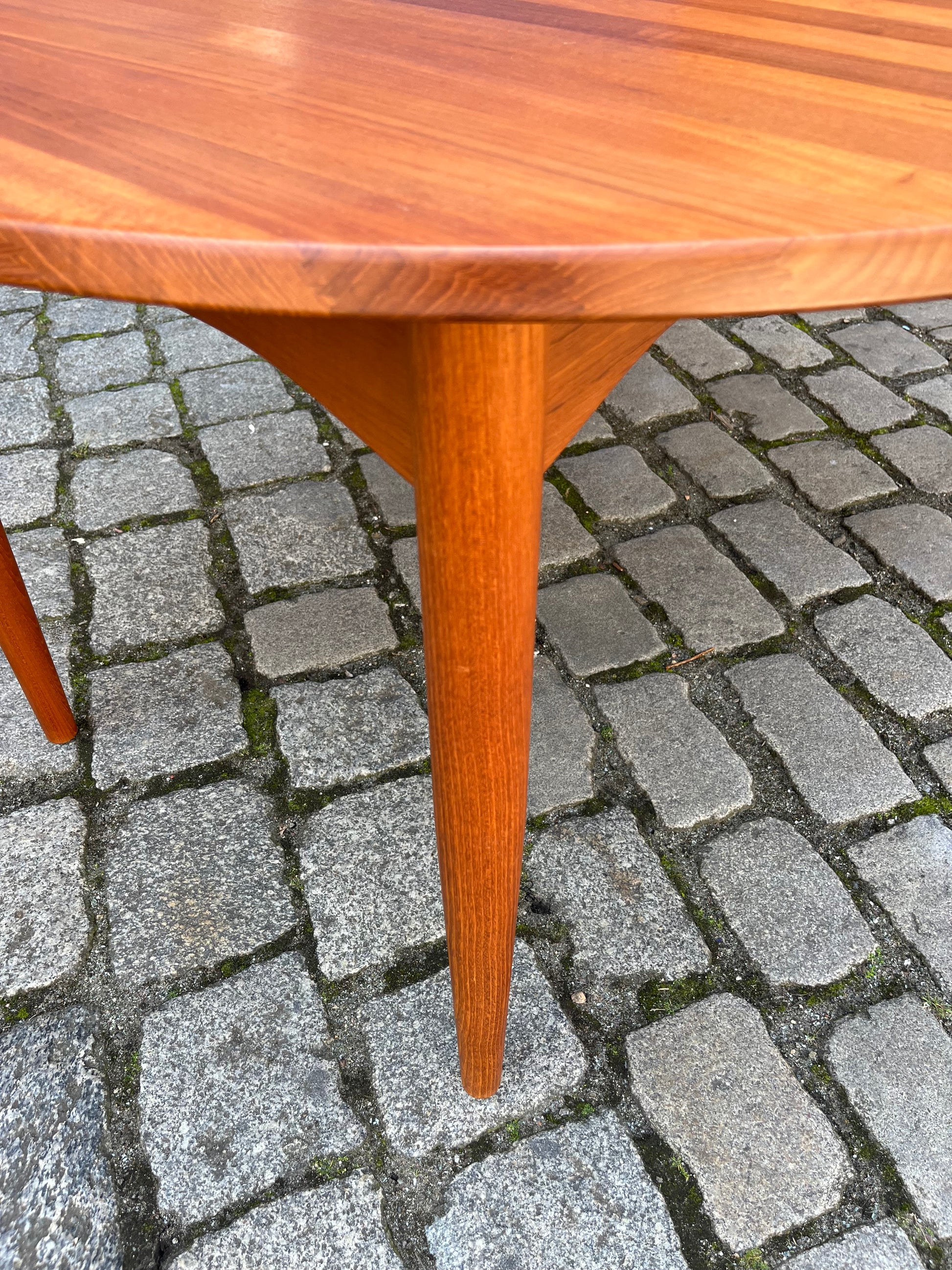 Esstisch Teak ausziehbar von CJ Rosengaard
