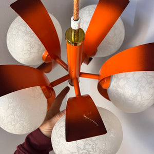 Kronleuchter weiß orange von Richard Essig