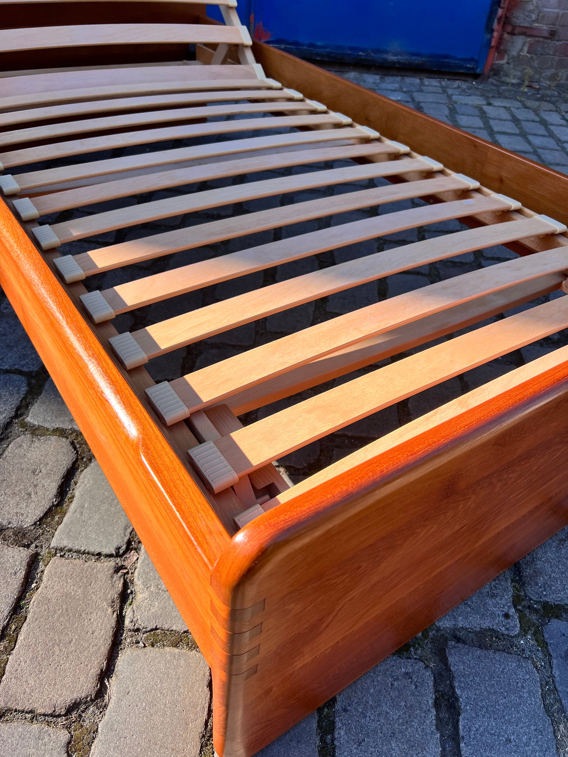 Gästebett Massivholz Teak 100x200 mit Matratze