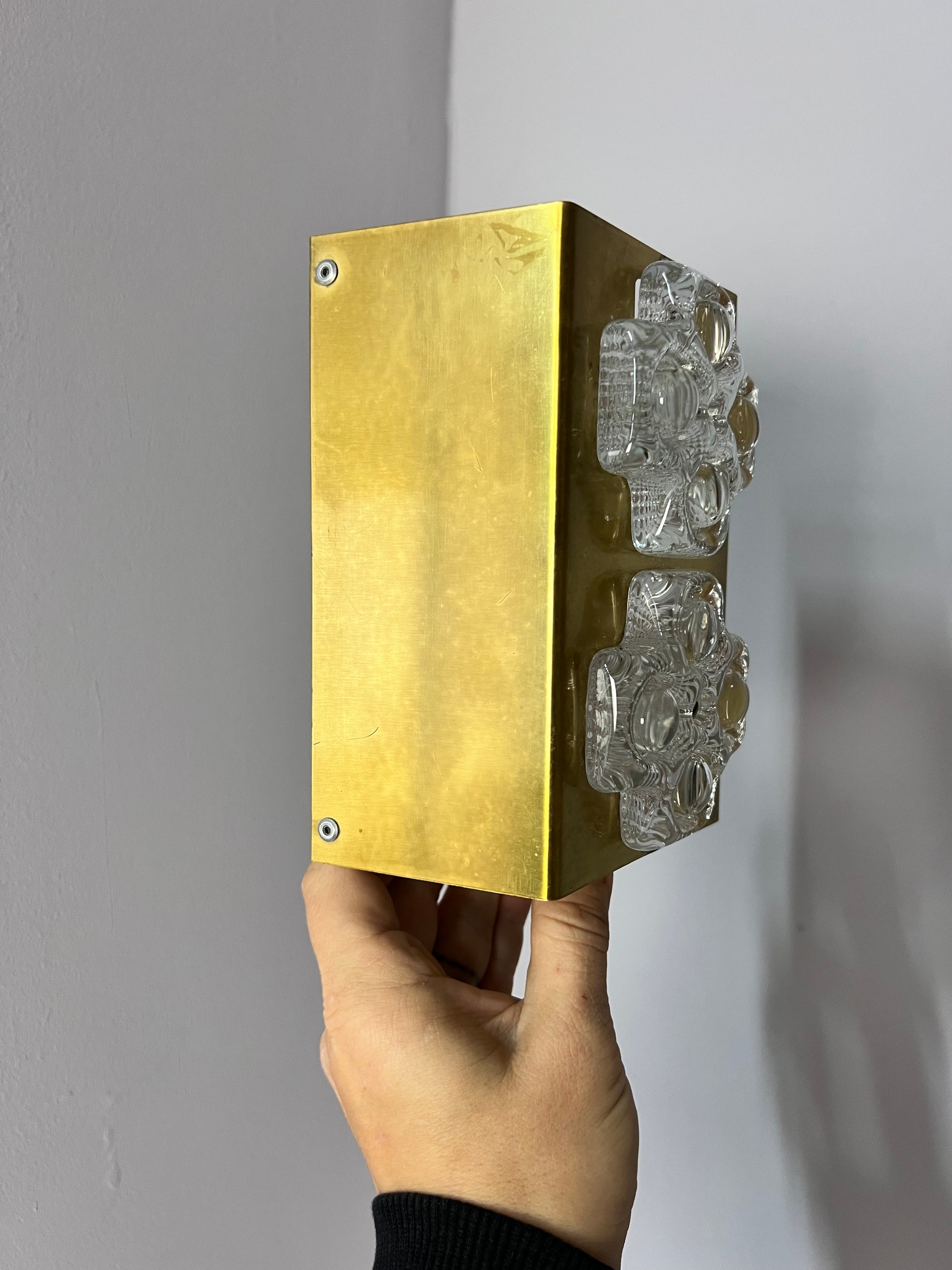 Wandlampe Eisglas & Messing