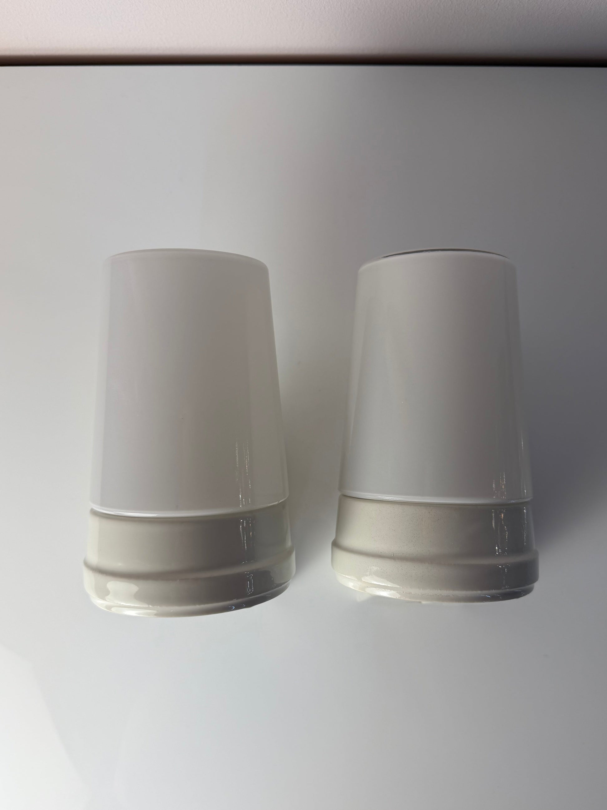 Set: 2x Wandlampe Modell 6070 weiß Sigvard Bernadotte für Ifö