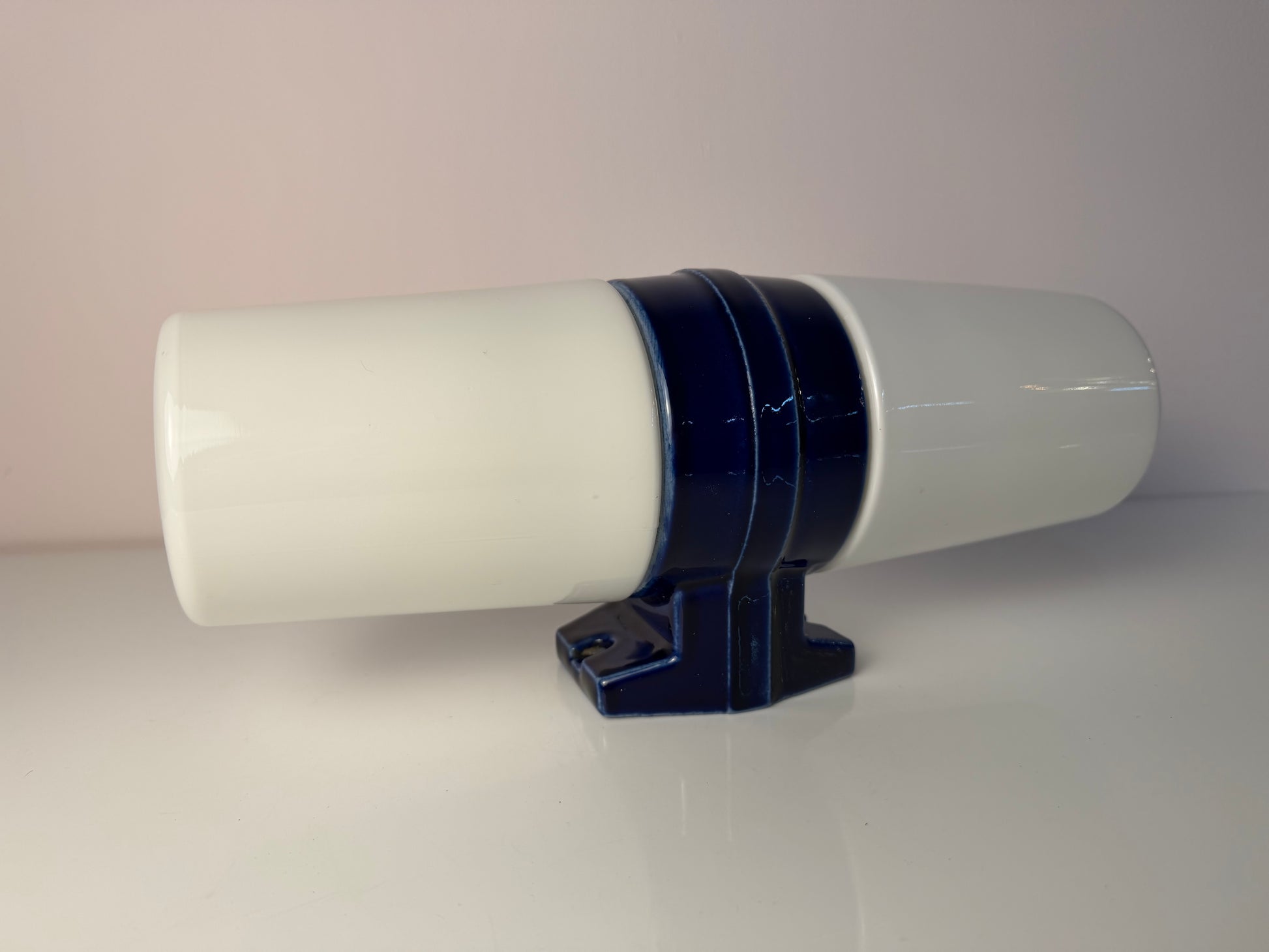 Wandlampe Modell 6065 blau von Sigvard Bernadotte für Ifö
