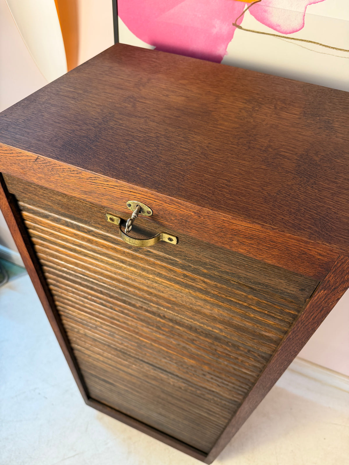 Rollladenschrank mit Messinggriff & Schloss von Soennecken