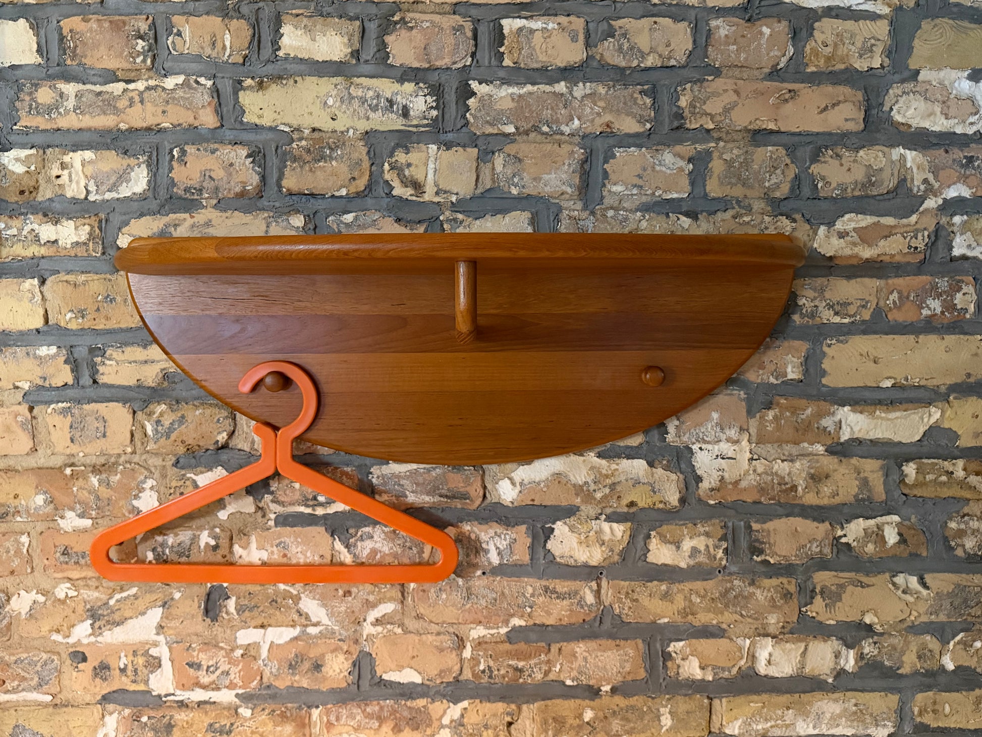 Halbrunde Garderobe Teak von Lysgaard Møbler
