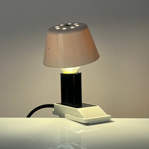 Klemmlampe weiß mit Metallschirm von Elios