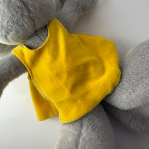 Diddlina Maus mit gelbem Kleid von Thomas Goletz