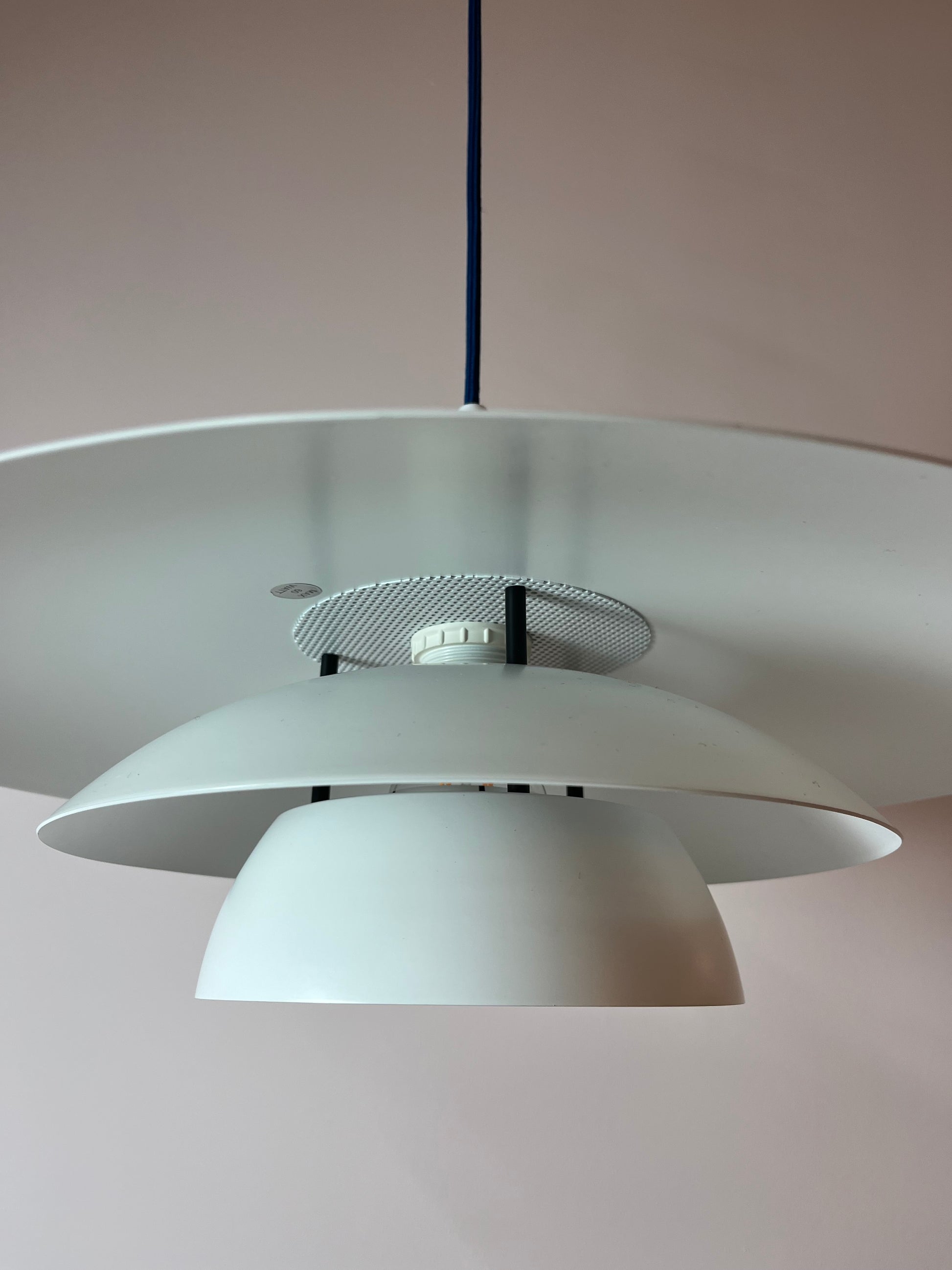 Lamellenlampe weiß aus Dänemark