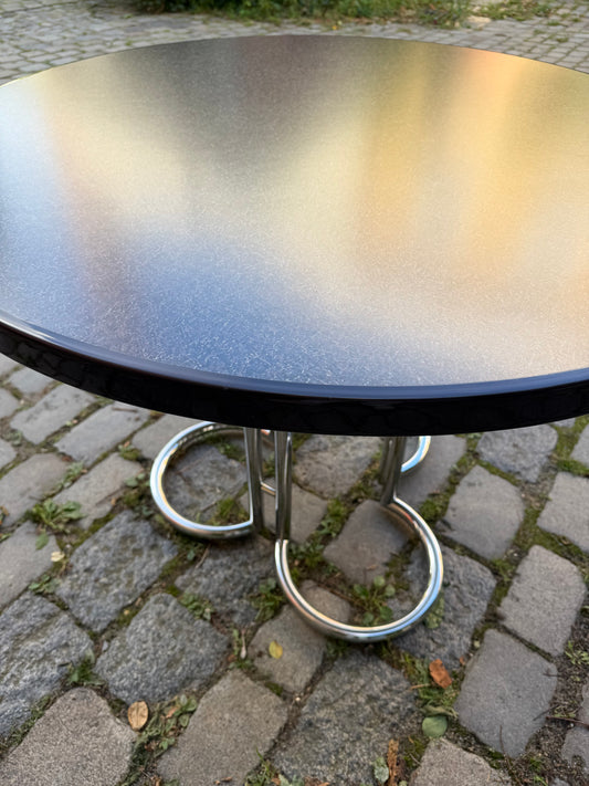Runder Esstisch Aubergine Chrom