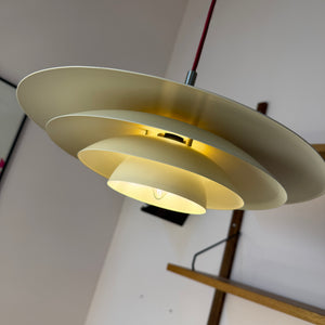Lamellenlampe cremeweiß aus Dänemark