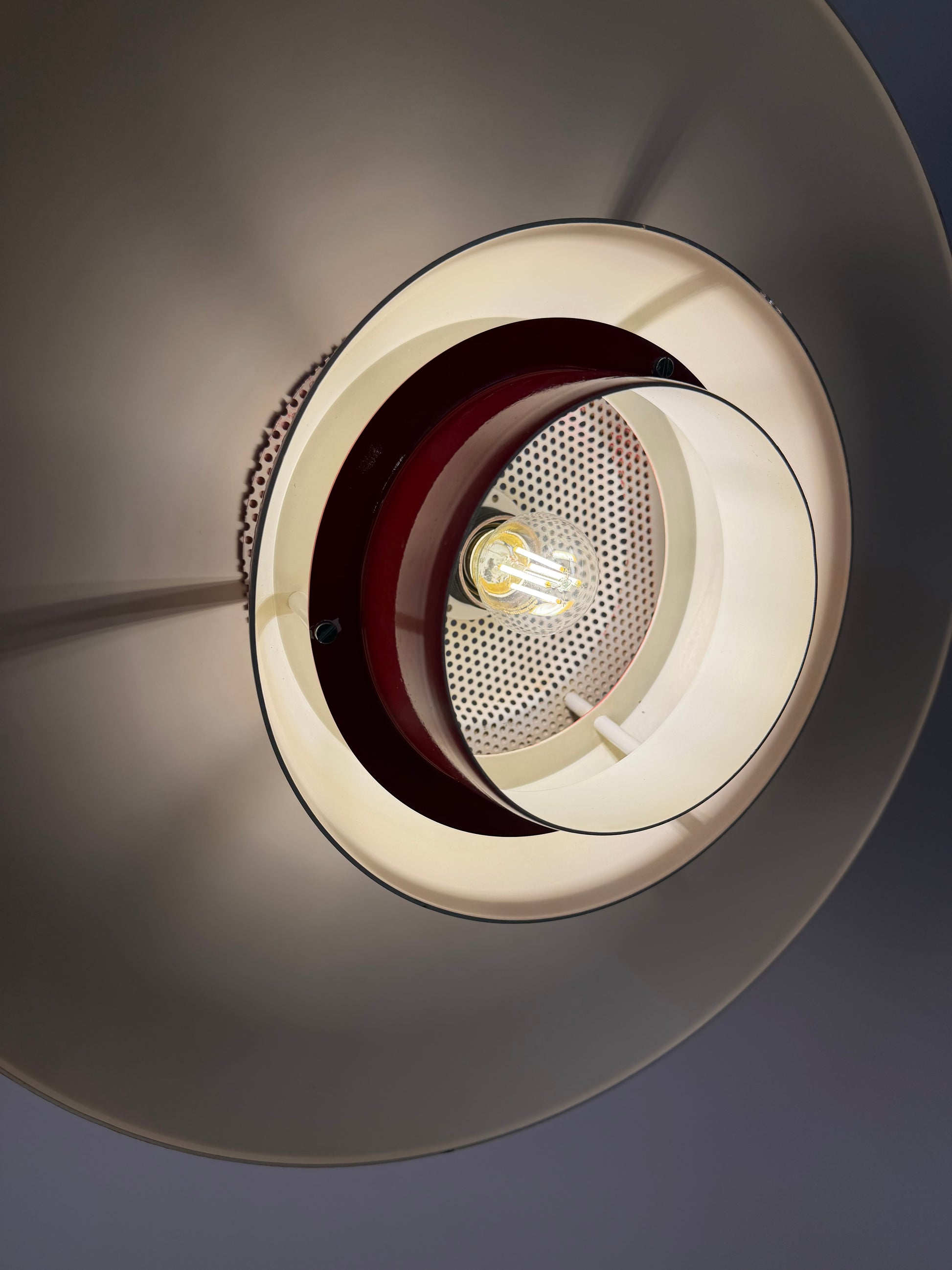 Lamellenlampe rot aus Dänemark