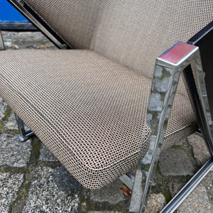 Sessel Mondi grau schwarz Chrom von Jouko Järvisalo für Inno Interior Oy - neu gepolstert