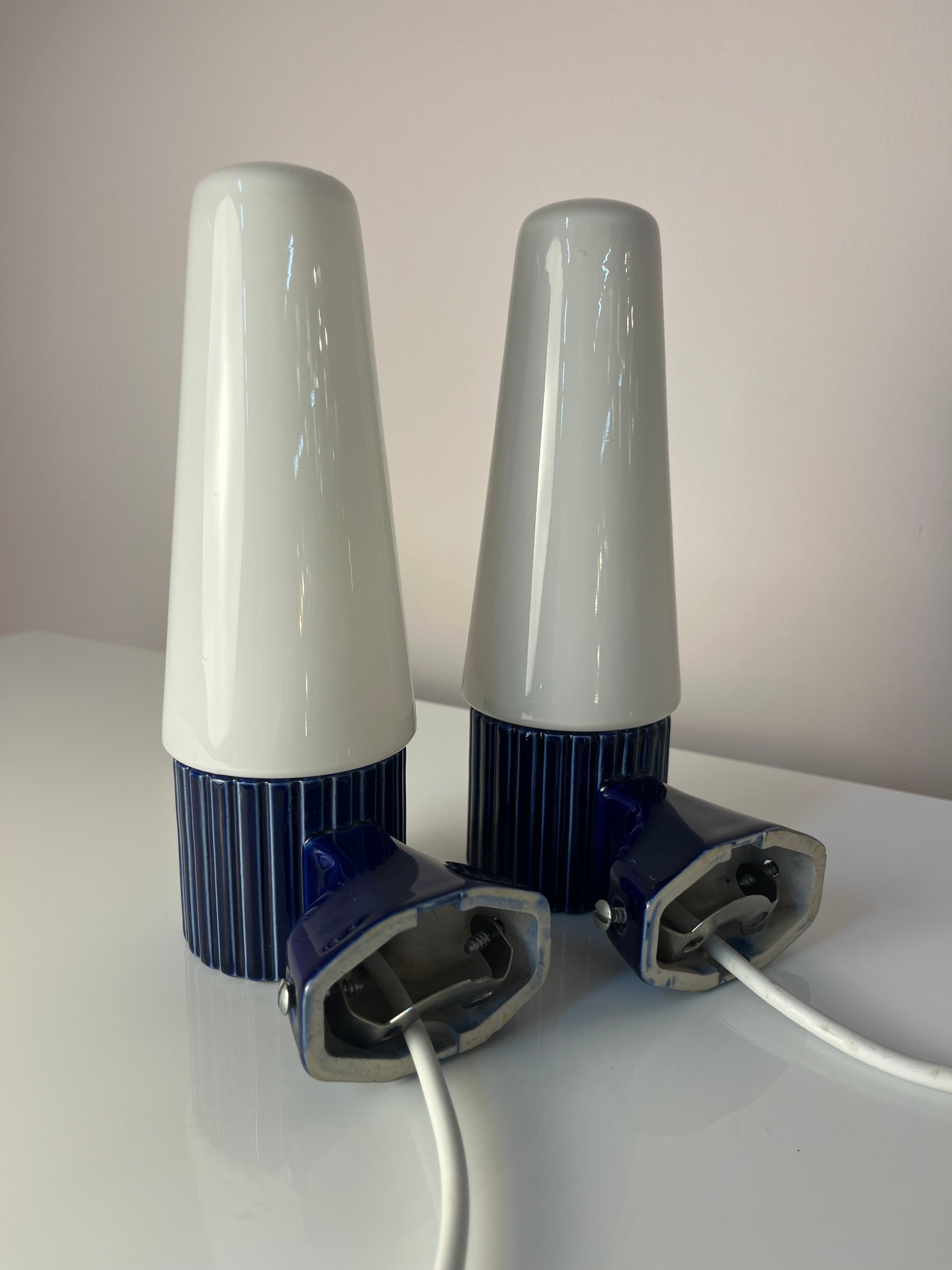 Set: 2x Wandlampe Modell 6020 blau von Sigvard Bernadotte für Ifö