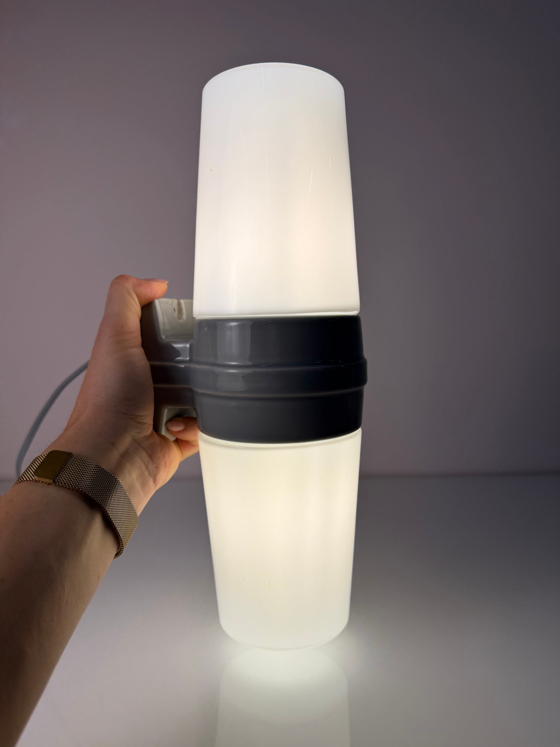 Wandlampe Modell 6065 grau von Sigvard Bernadotte für Ifö