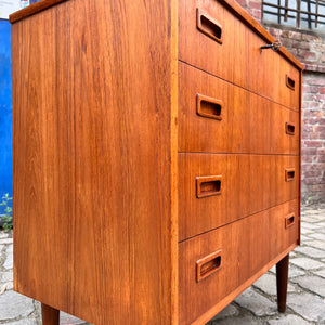 Kommode Teak mit Schloss aus Dänemark