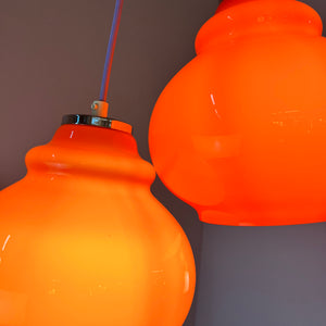 Hängelampe orange Glas aus Westddeutschland