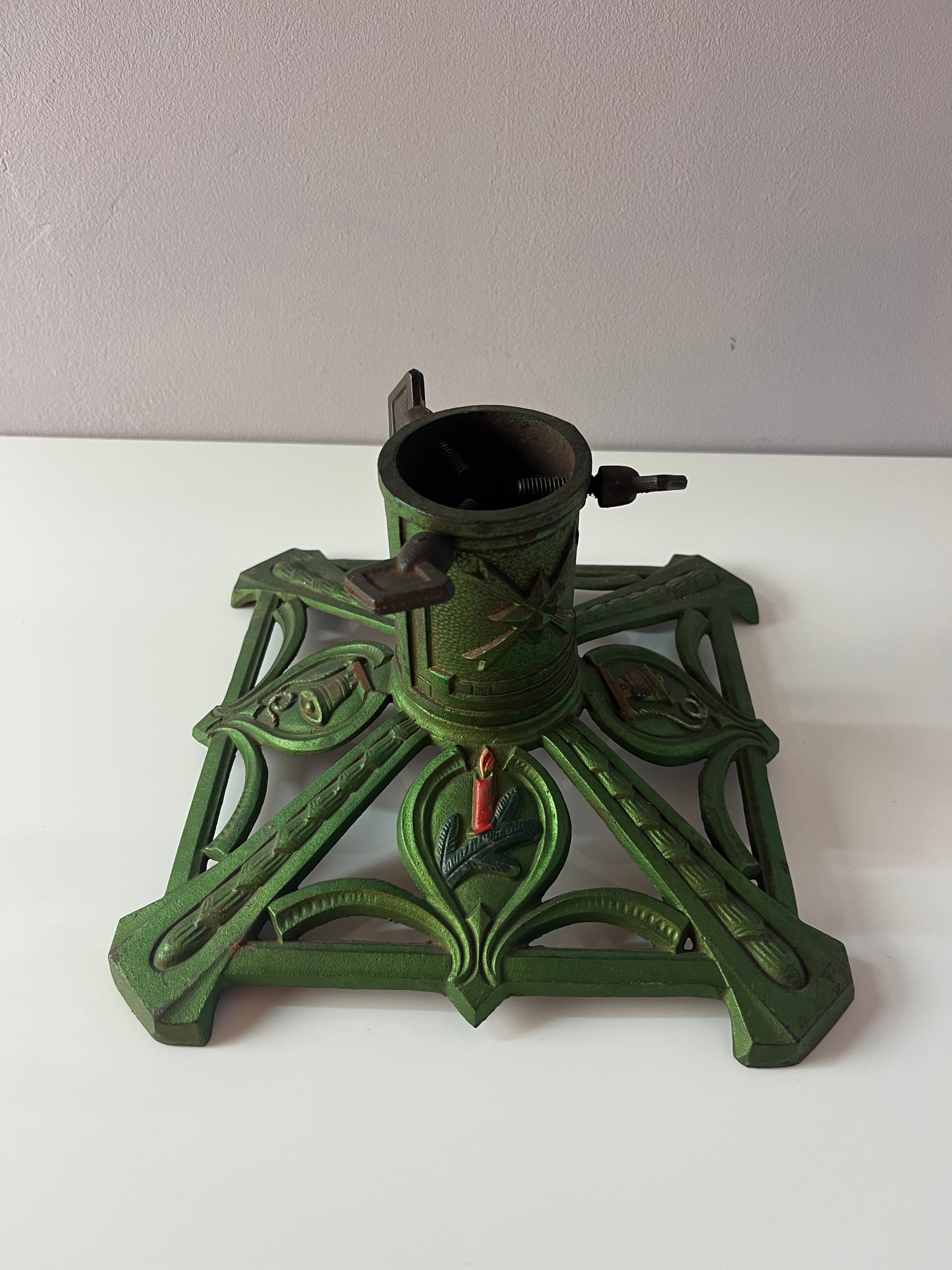 Tannenbaumständer grün Gusseisen