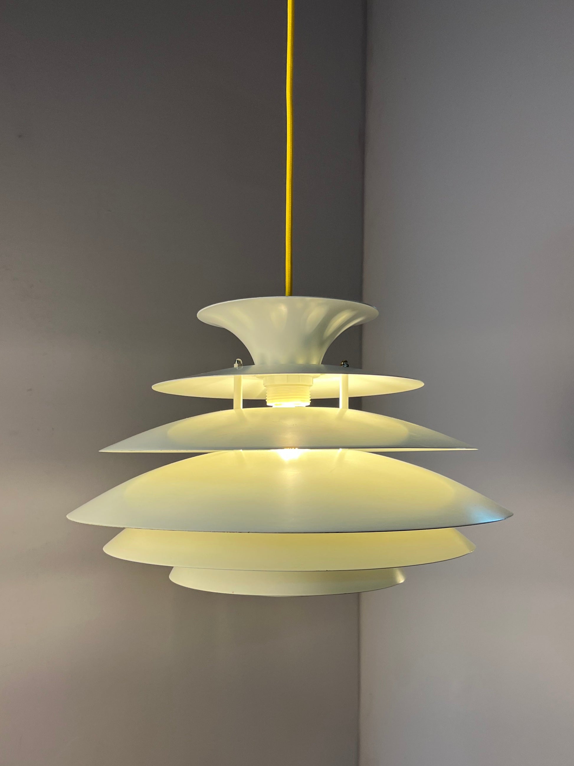 Lamellenlampe Modell 80113 weiß von Formlight