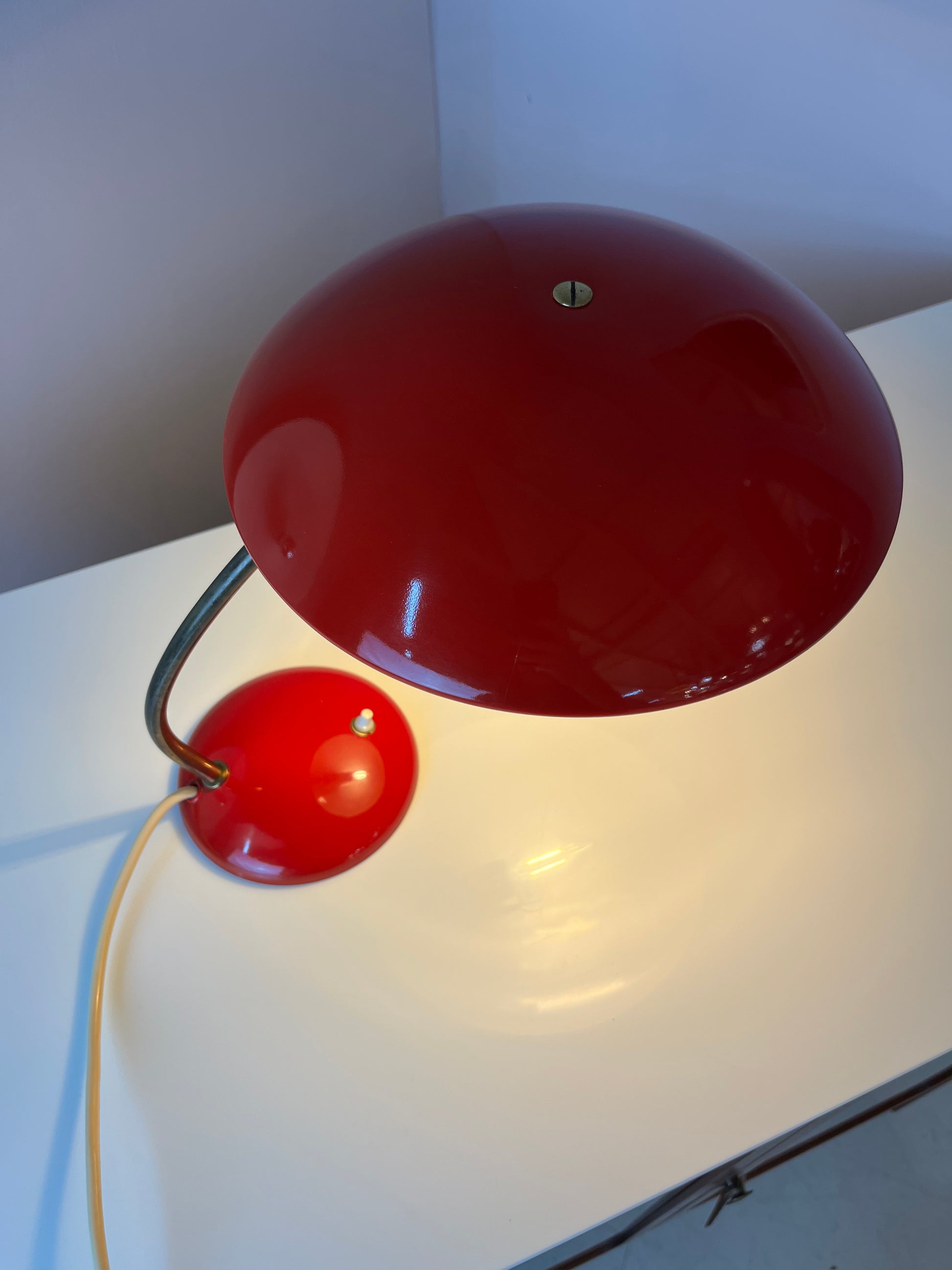 Schreibtischlampe Typ 6781 rot von Christian Dell für Kaiser Idell