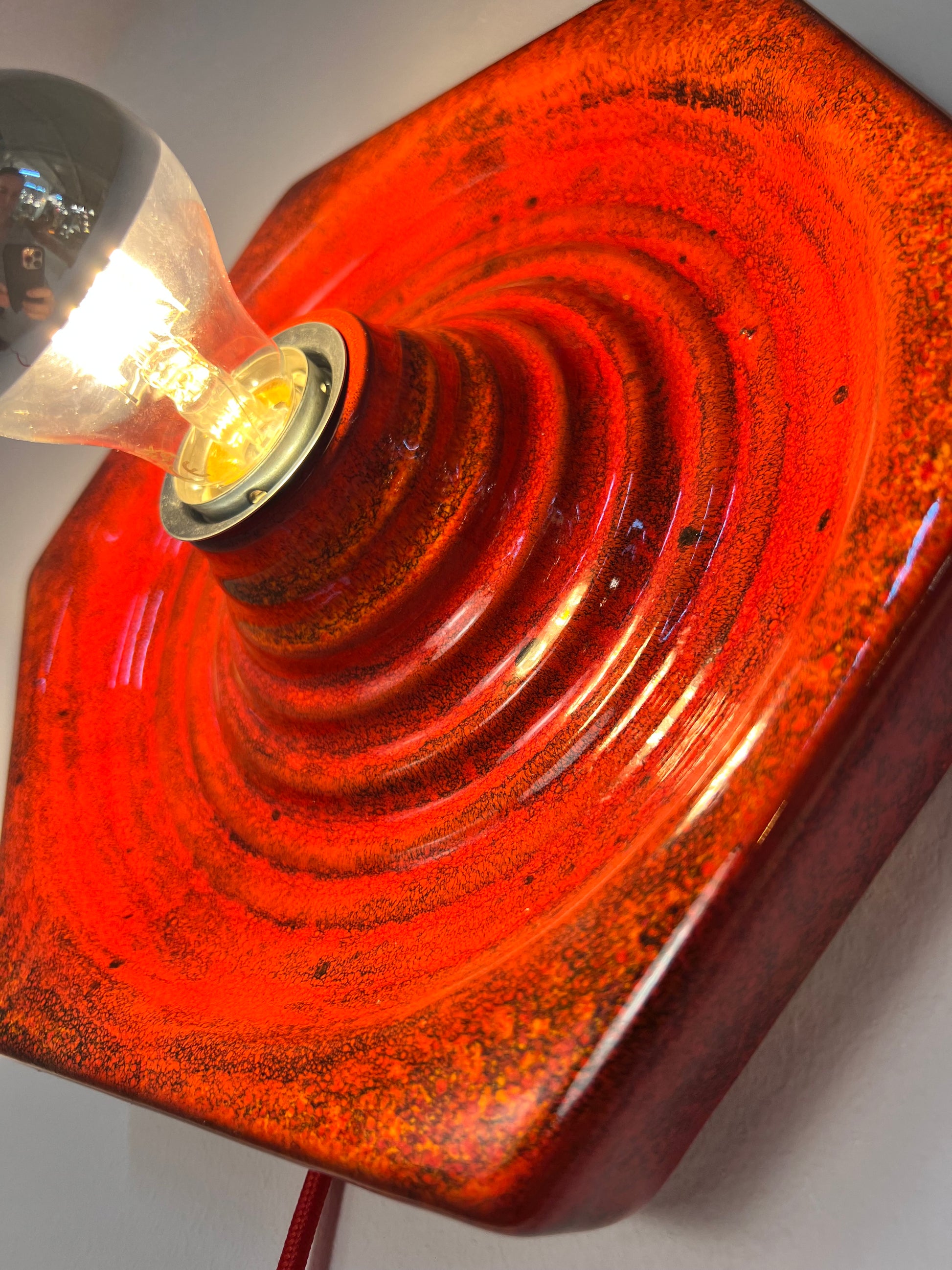 Wandlampe rot Keramik von Hustadt Leuchten