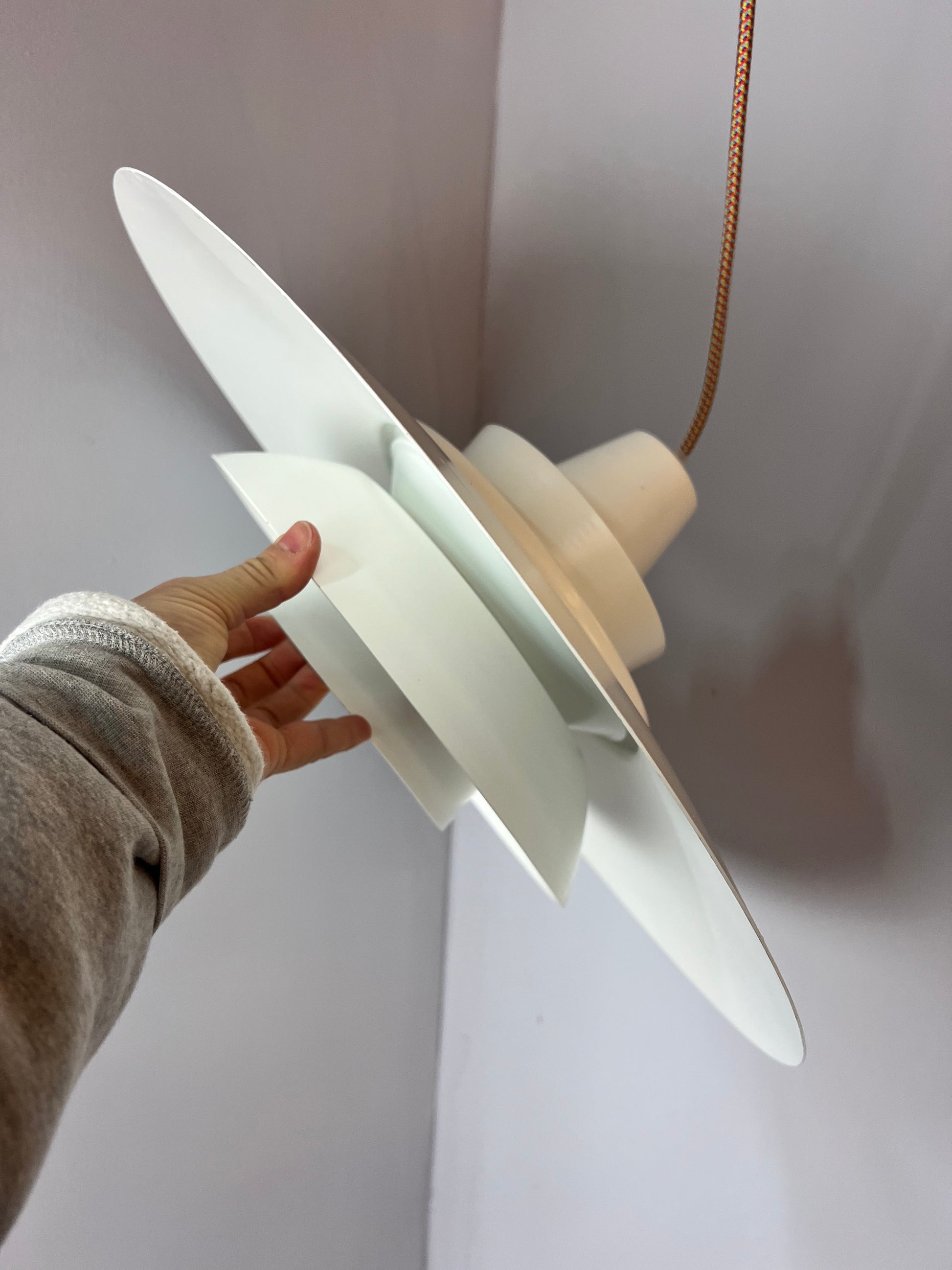 Lamellenlampe weiß aus Dänemark