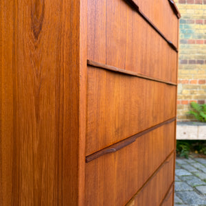 Tallboy Kommode Teak mit Schloss aus Dänemark