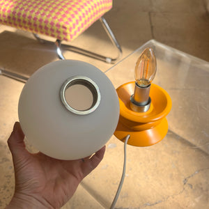 Tischlampe gelb Opalglas von Temde