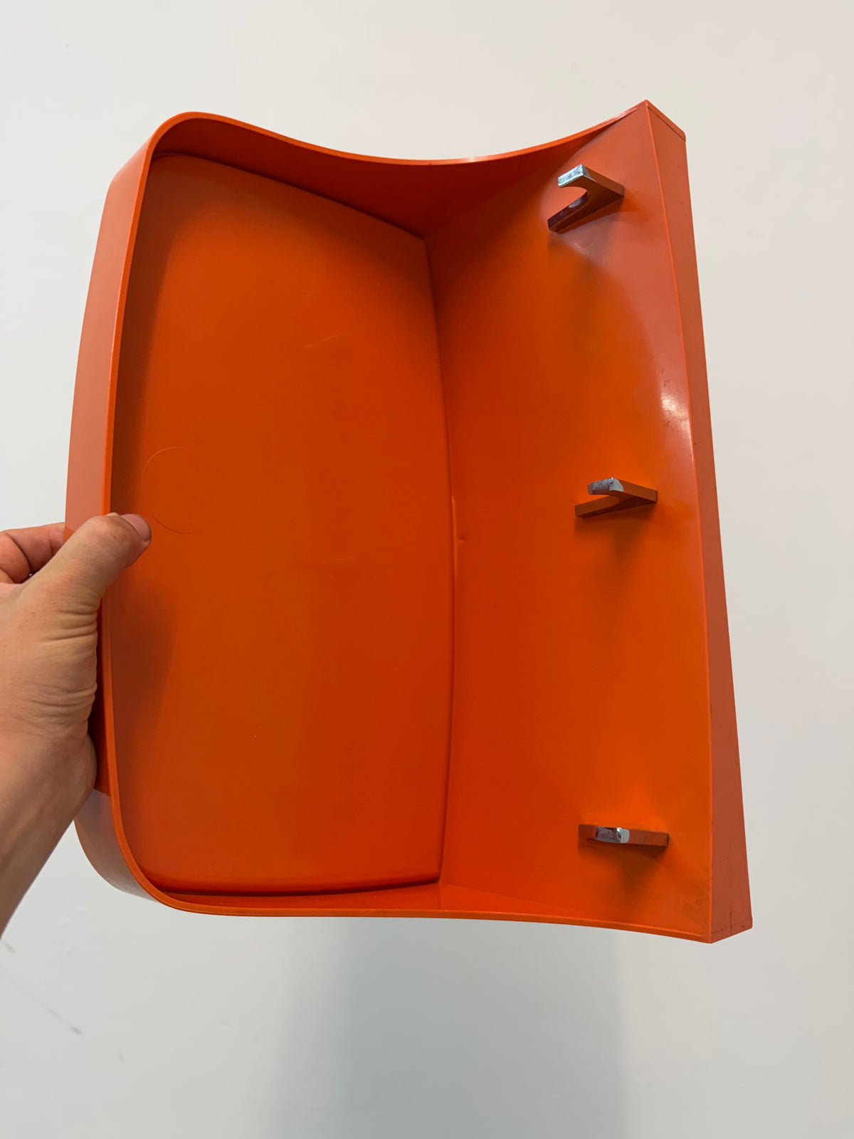 Wandregal orange Kunststoff mit Garderobenhaken