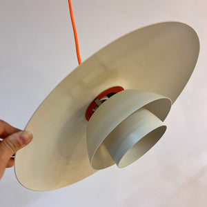 Lamellenlampe PH4 weiß von Poul Henningsen für Louis Poulsen