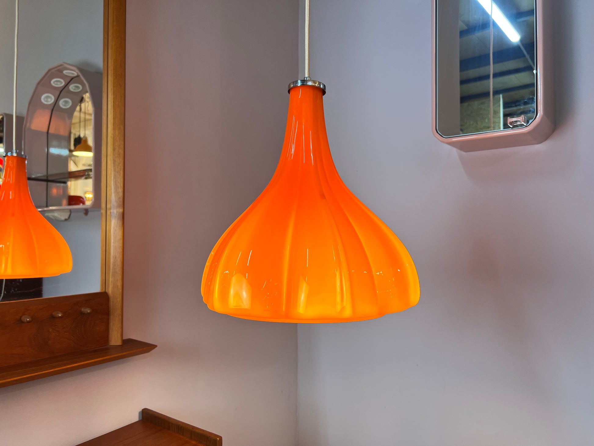 Blumenlampe orange Glas von Peill & Putzler