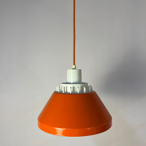 Hängelampe Modell 854 orange Kunststoff von Lyskær Belysning