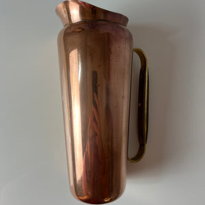 Krug Kupfer mit Holzgriff
