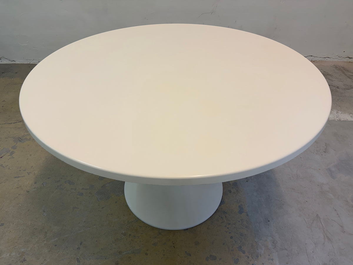Runder Tulip Esstisch weiß Fiberglas