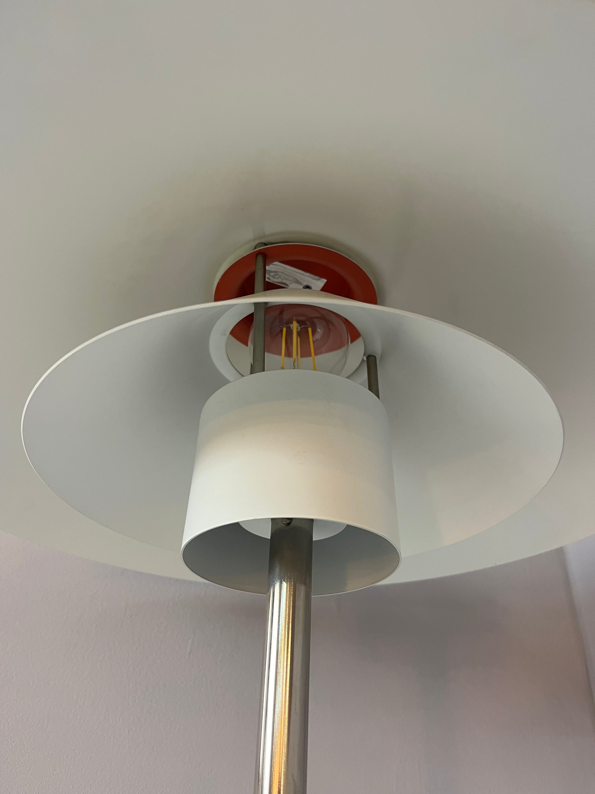 Tischlampe Trapez weiß orange von Christian Hvidt für Nordisk Solar