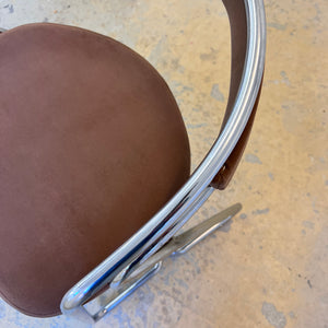 Polsterstuhl Chrom mit braunem Velour