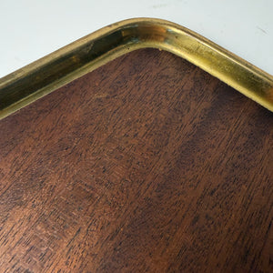 Asymmetrisches Tablett Messing Teak Furnier aus Dänemark