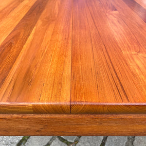 Esstisch Teak ausziehbar von Glostrup Vollholz