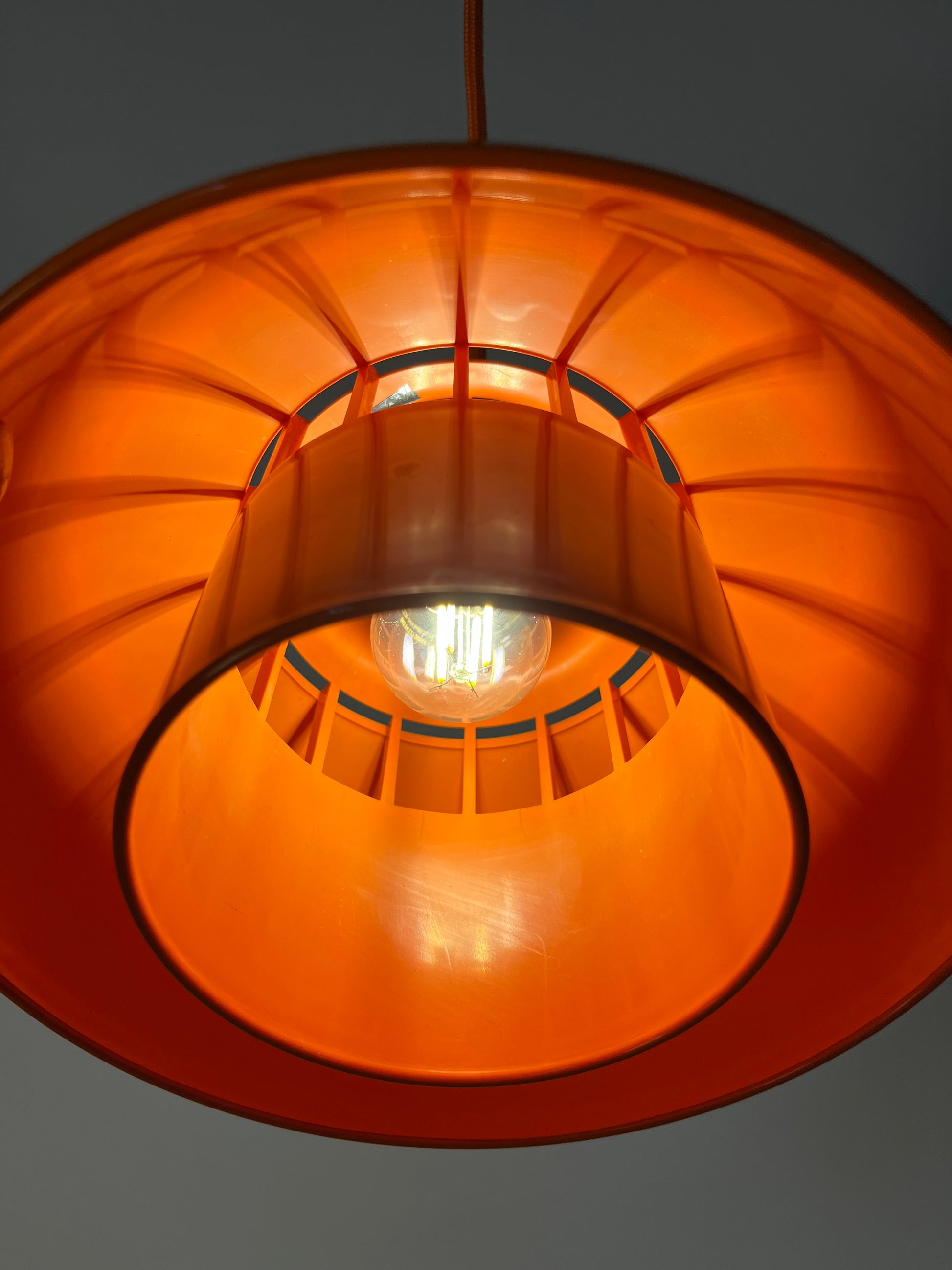 Hängelampen Minisol orange von K. Kewo für Nordisk Solar
