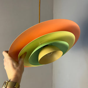 Lamellenlampe neu lackiert peach gelb mint aus Dänemark