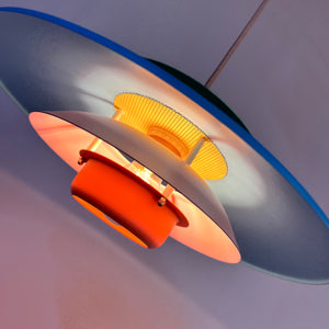 Lamellenlampe neu lackiert, Dänemark