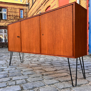 Sideboard Teak auf Hairpinlegs von rt Möbel