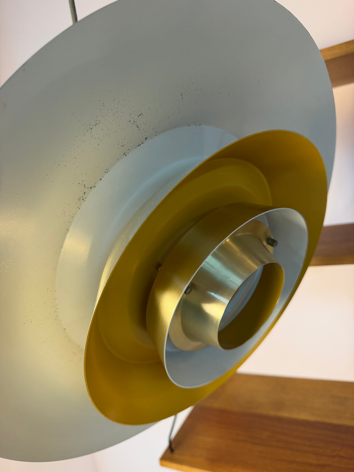 Lamellenlampe gold gelb von Bent Nordsted für Lyskær