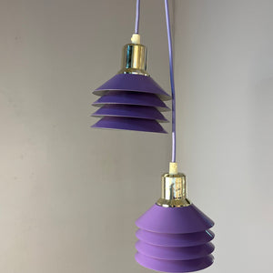 Lamellenlampe Modell Siam lila silber von Design Light