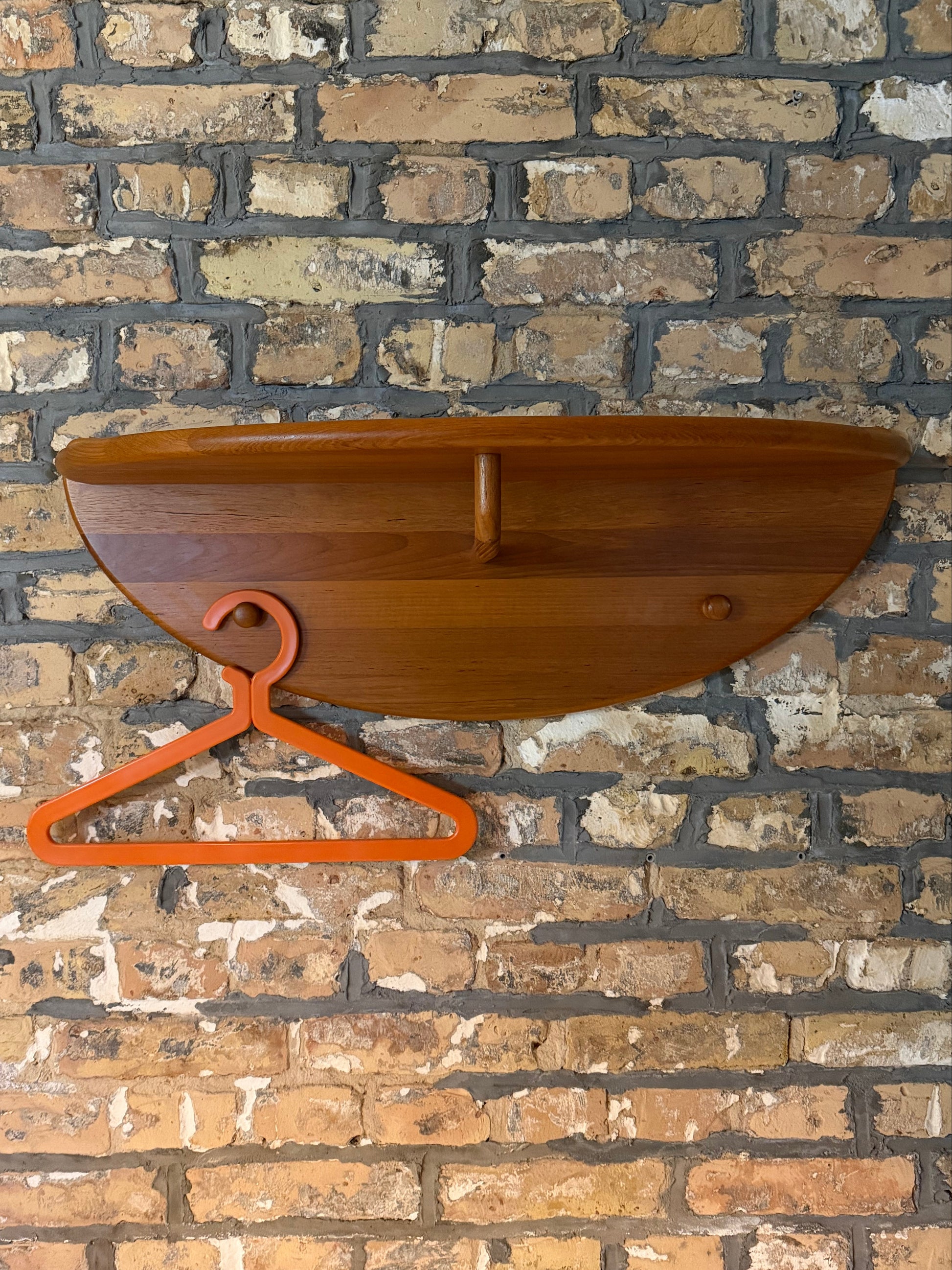 Halbrunde Garderobe Teak von Lysgaard Møbler